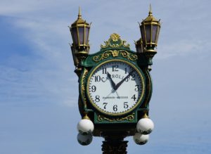 clock, pointer, clock face-1081437.jpg